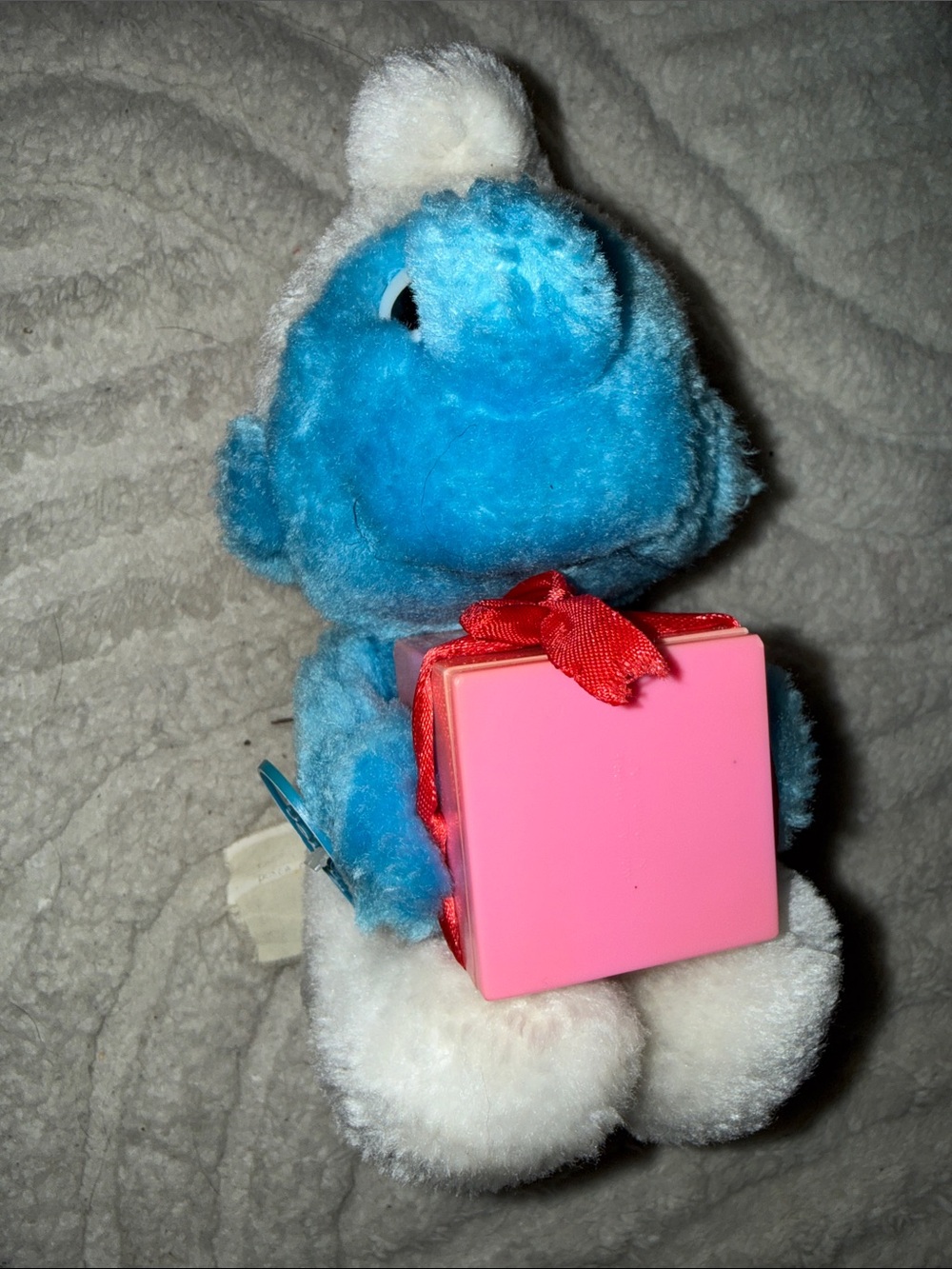 Vintage 1984 Peyo ganz Jokey Smurf Blue Plush Character Holding Pink Gift Box